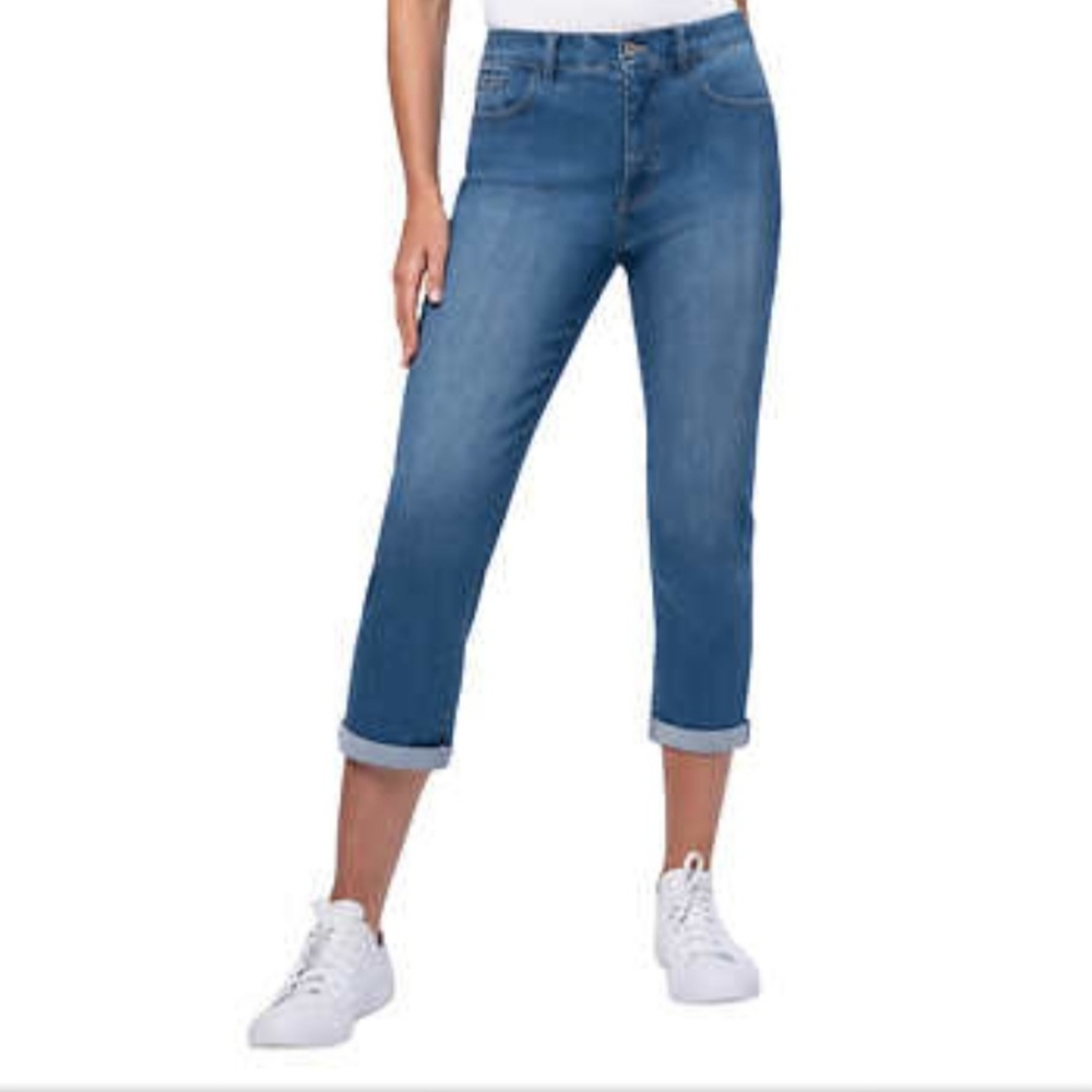 Santana Blue Denim Capri Jeans Straight fit Size 10